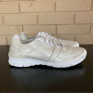 Skechers Women's Seager-Major League Jogger Oxfords Sneaker White Metallic Sz 10